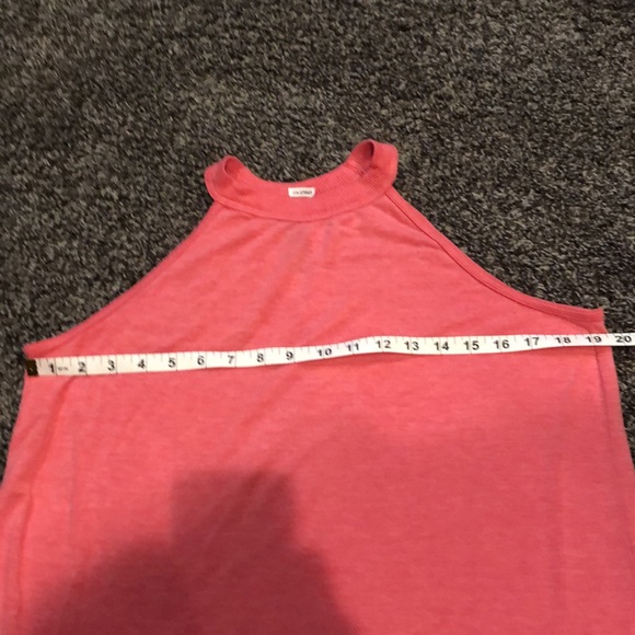 Yoga top - halter style - Picture 2 of 5